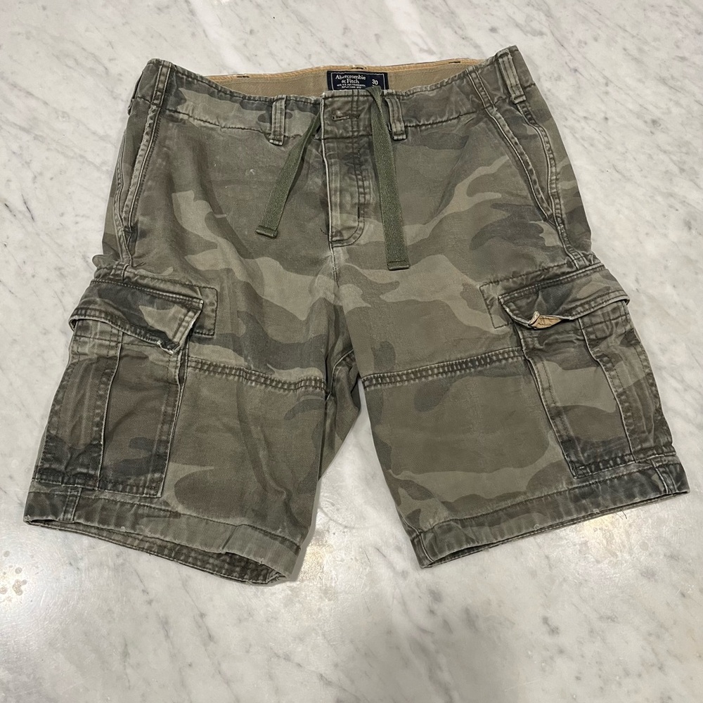 Abercrombie & Fitch Green Camouflage Cargo Shorts